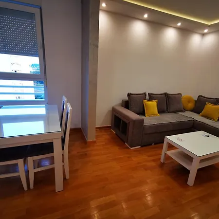 Delta Belville Apartment